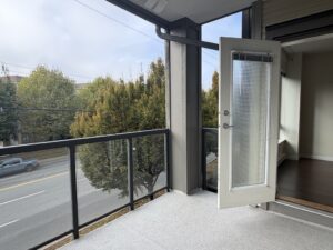 2-parking-spots-pet-friendly-20261009-gallery-16