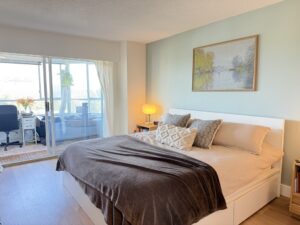 gorgeous-condo-in-55-building-20260718-gallery-8