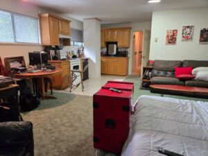 large-family-home-on-large-lot-20261008-gallery-12