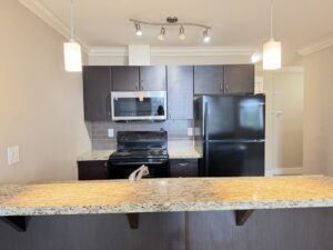 top-floor-2-parking-spots-and-pet-frie-20260716-gallery-1