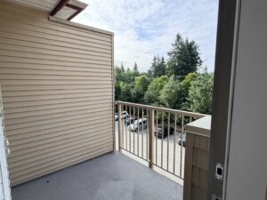 top-floor-2-parking-spots-and-pet-frie-20260716-gallery-6