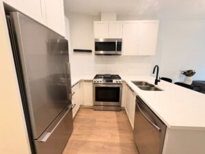 top-floor-pet-friendly-20261005-gallery-2