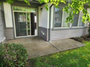 townhome-ample-parking-pet-friendly-20261005-gallery-17