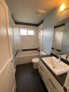townhome-ample-parking-pet-friendly-20261005-gallery-8