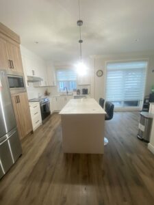 townhome-conveniently-located-20260610-gallery-2
